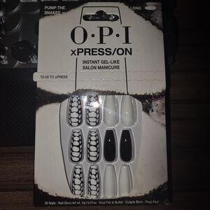 OPI xPRESS/ON Black and White Lace Nails